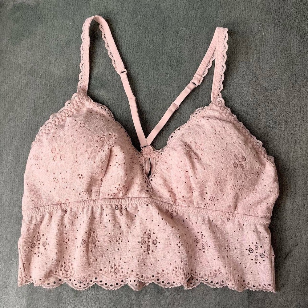 Aerie / American Eagle pastel pink lacey bralette